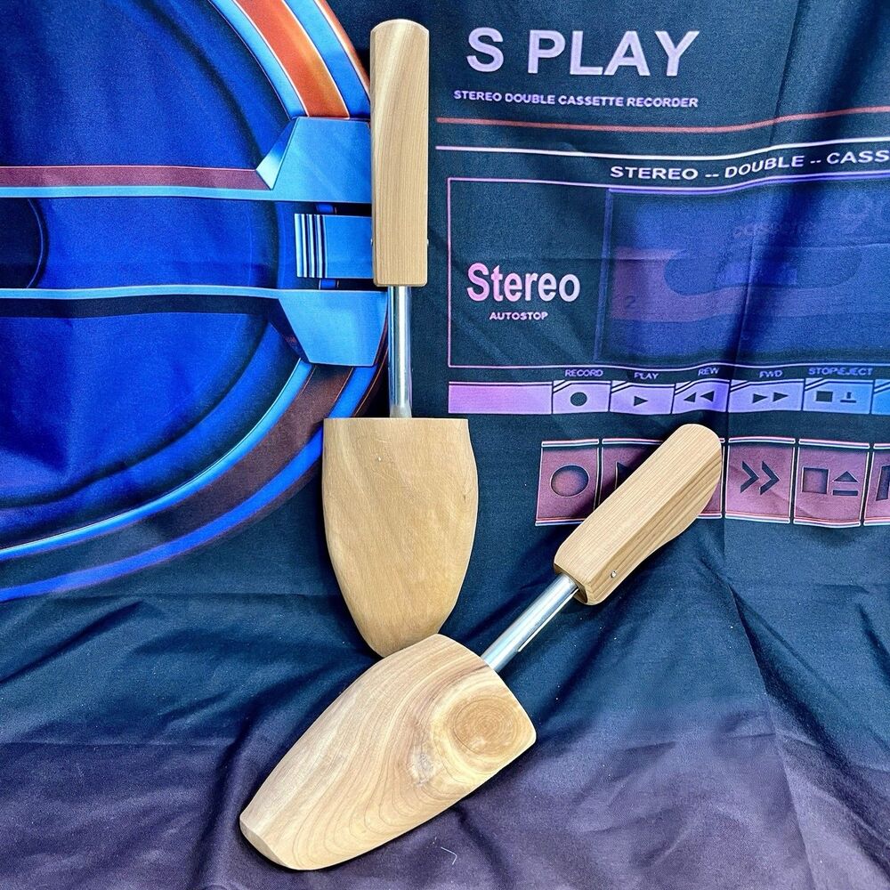 Cedar Wood Shoe Form Stretcher Shaper Spring-Loaded